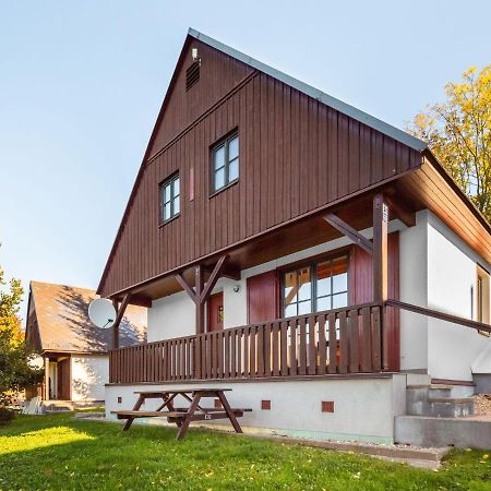 Holiday Home Holiday Hill 33 By Interhome Cista  Zewnętrze zdjęcie